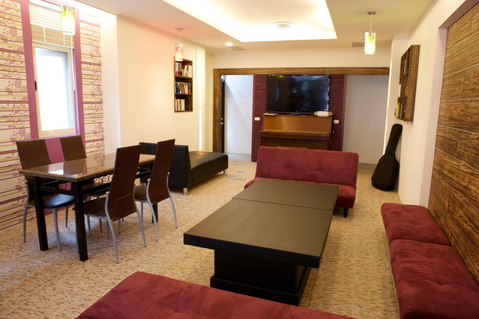 Happy Island Hostel 吉安郷 エクステリア 写真