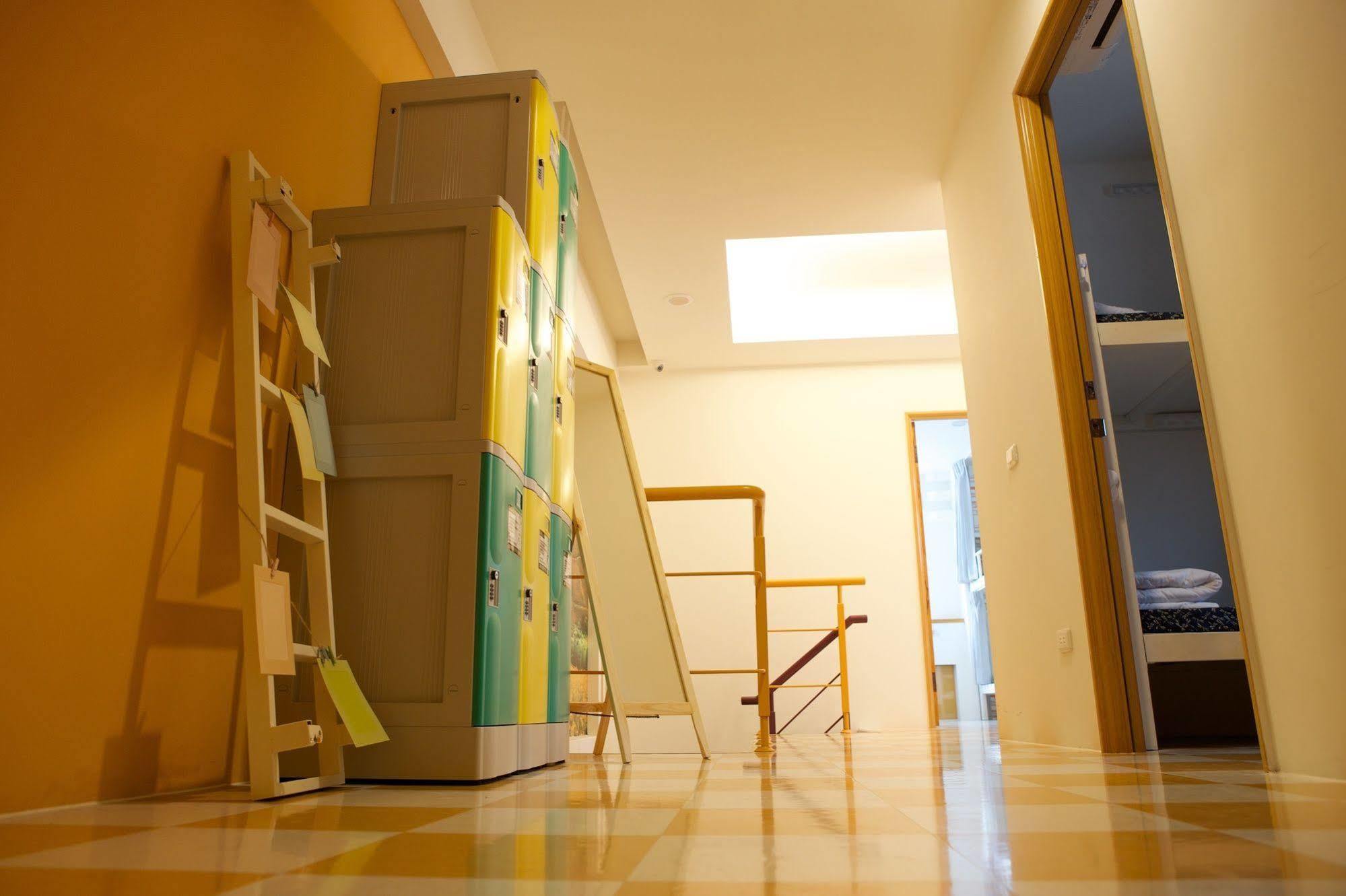Happy Island Hostel 吉安郷 エクステリア 写真